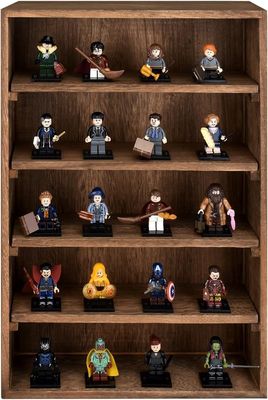 Деревянные стенные полки - идеальное решение для домашнего хранения коллекционных вещей