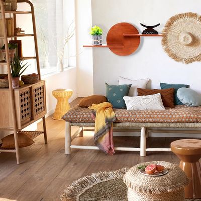 Нескладные стеллажи круглые декоративные дисплеи стенные полки висячие полки большое количество