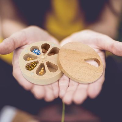 7-дневный организатор таблеток корпус коробка Twist Top дизайн деревянная коробка таблеток для медицины витамин на заказ