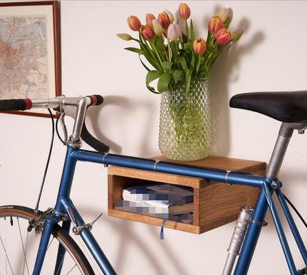 Классификация Нескладываемая стойка Стенная стойка для велосипедов с ручным дизайном дубового дерева