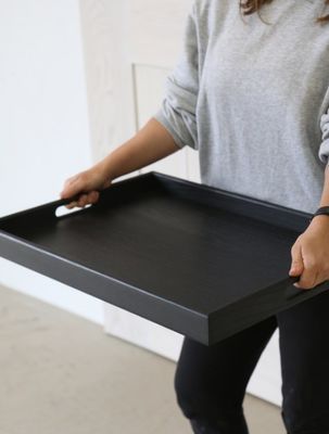 Четырехугольный ореховый деревянный поднос с ручками по вашему запросу