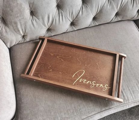 Четвероугольный завтрак в ложе с складывающимися ножками, сэкономить место и насладиться индивидуальными закусками