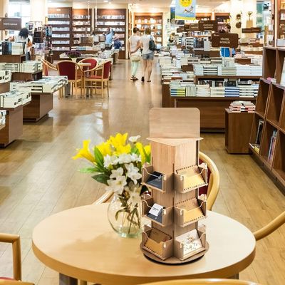 Мебель гостиной 3 уровень 4 боковой деревянный вращающийся дисплейный стенд с 360 вращениями