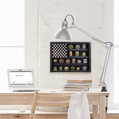 Правительственный военный вызов Монетная стойка с деревянным американским флагом