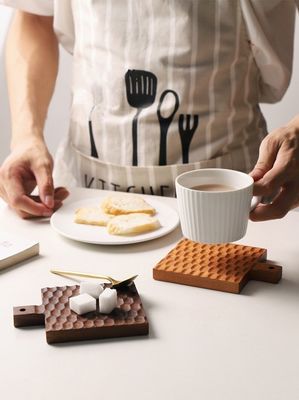 Твердое дерево творческий изоляционный коврик для вишневого дерева антиобжигающий кофейный стаканчик