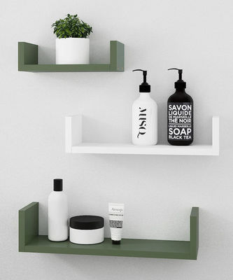 Белые и зеленые стенные шкафы для микроволновой печи