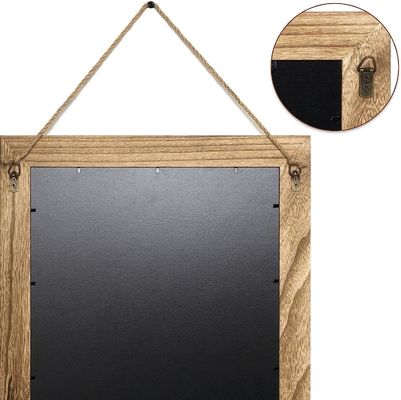 Большое количество деревянного декора на ферме Стенное зеркало с выгодой на полке и числом уровней