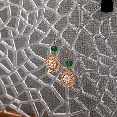 Функциональный дизайн деревянный плавучий пол акриловый сережки дисплей для индивидуального логотипа