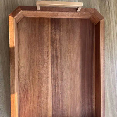 Конструкции на заказ Большой деревянный стол в деревянном стиле