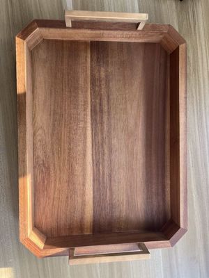 Конструкции на заказ Большой деревянный стол в деревянном стиле