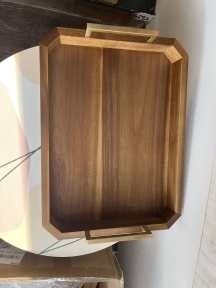 Конструкции на заказ Большой деревянный стол в деревянном стиле