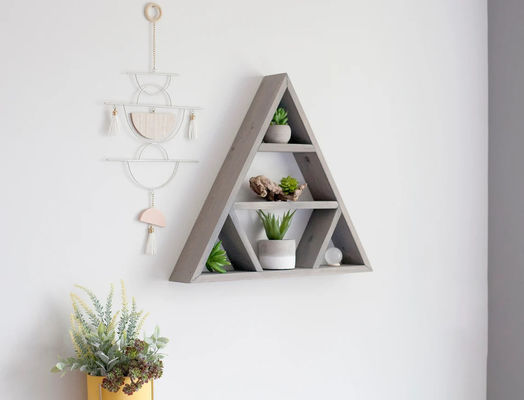 Минималистский дизайн Деревянный треугольный стенный пол кристаллических экранов для домашнего хранения
