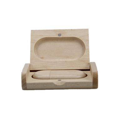 32 ГБ деревянный USB-накопитель для USB Кленовый дерево Цвет 8,2 * 5,3 * 2 см Простой дизайн
