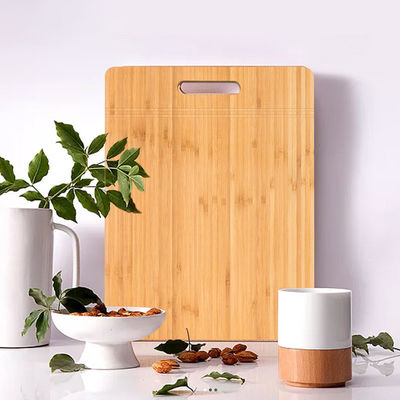 Легкая приготовление сыра и овощей с помощью многофункциональной круглой доски для резки пиццы