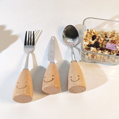 Простой стиль индивидуальный логотип Бамбуковые детские тарелки с вилками и ложками