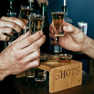 Лакированный деревянный подарковый поднос с винтовым стеклом Простой и полезный дизайн