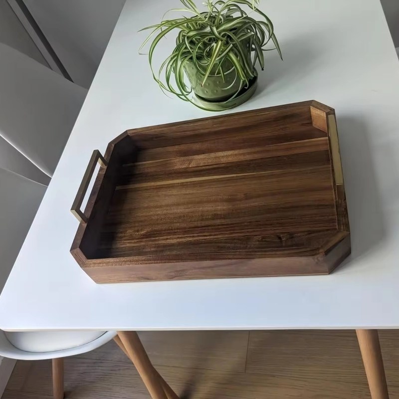 Кухня Ресторан Деревянная поднос с золотым полированным металлическими ручками Орех