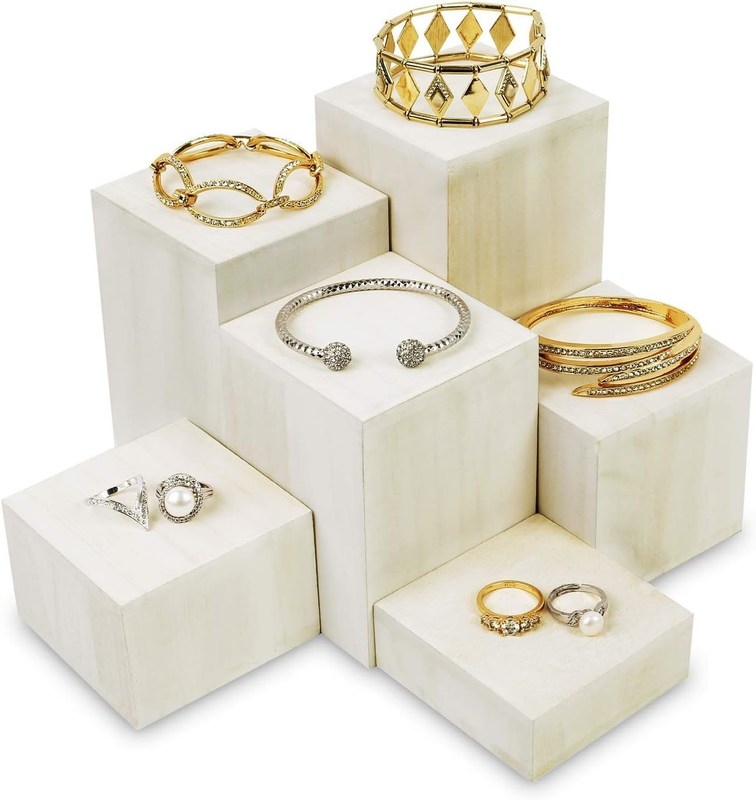 Деревянный стенд для ювелирных изделий и аксессуаров